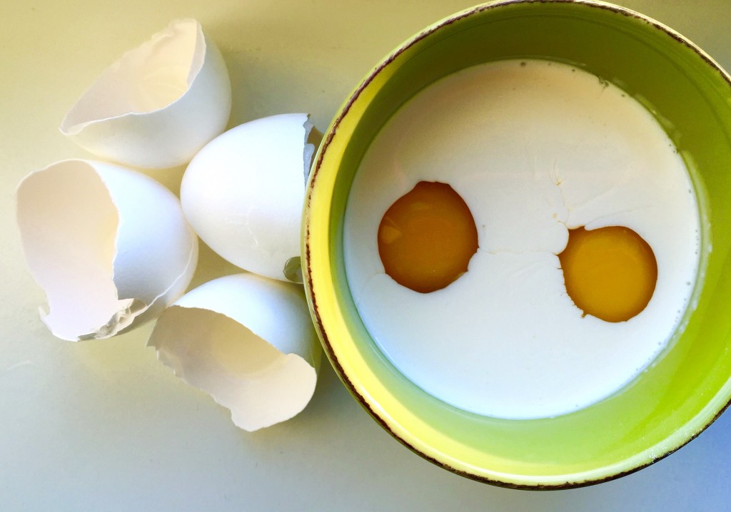 Fresh farm eggs in cream