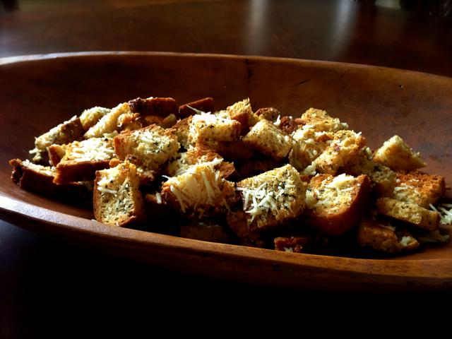crunchy herb croutons
