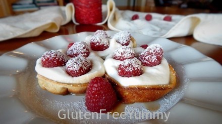 Mini Dutch Babies with Raspberries & Cream